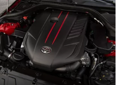斯蒂芬·帕帕达基斯重新组装首台1000 hp 2020 Toyota Supra发动机