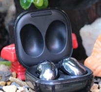三星Galaxy Buds Live是紧凑的TWS耳塞具有主动降噪IPX2等级