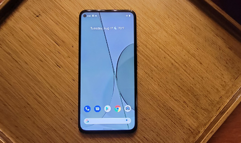搭载5G的谷歌Pixel5a智能手机评测