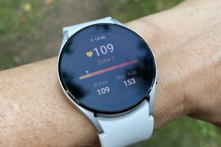 三星Galaxy Watch4 LTE智能手表评测